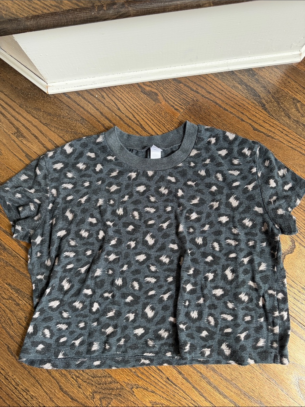 Womens Alternativd Grey Leopard Print Short Sleeve Top